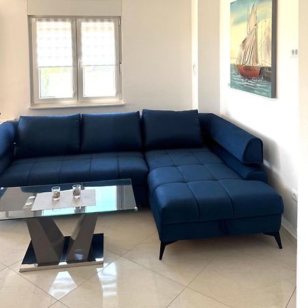 Apartmani Velic Vir Exterior foto