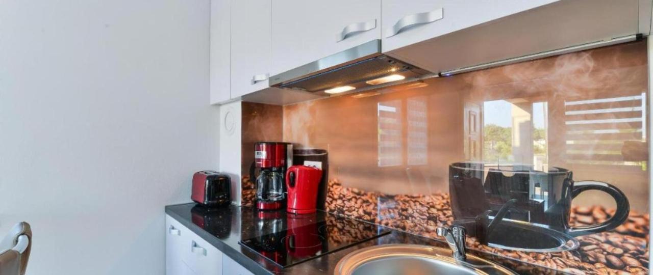 Apartmani Velic Vir Exterior foto